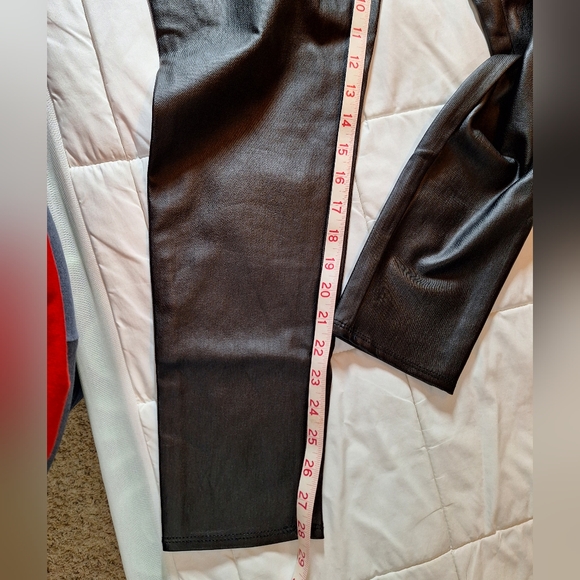 Black pleather jeggings sz 16 - Picture 4 of 6